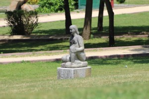 Estatua parque Miño Ourense