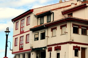 Casas puerto Cudillero Asturias