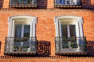 Balcones calle de Atocha Madrid