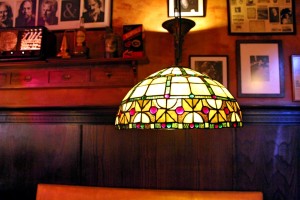 Lámpara Tiffany decoracion antiguo Jam Session Orense